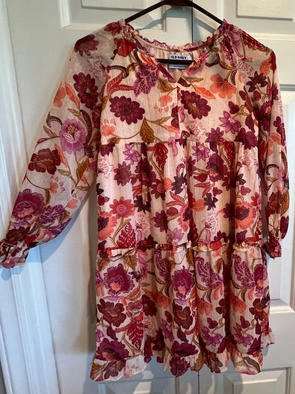 Floral 🌺 Tiered Long-Sleeve Dress - Pink & Fall Colors, Gold Metallic Thread